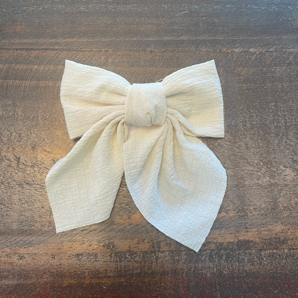 Large Cream Fabric Bow Hair Accessory